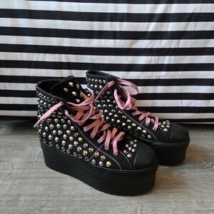 NWOT CURRENT MOODJeweled Ghoul Studded High Top Sneakers Sz.9